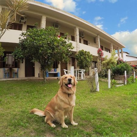 Hôtel Residencial De Cesaro à Garopaba Extérieur photo